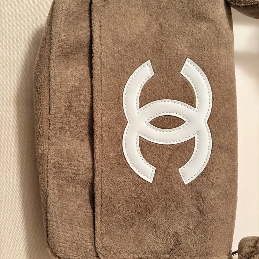 Chanel Brown Shoulder Bag - Picture 2 of 4